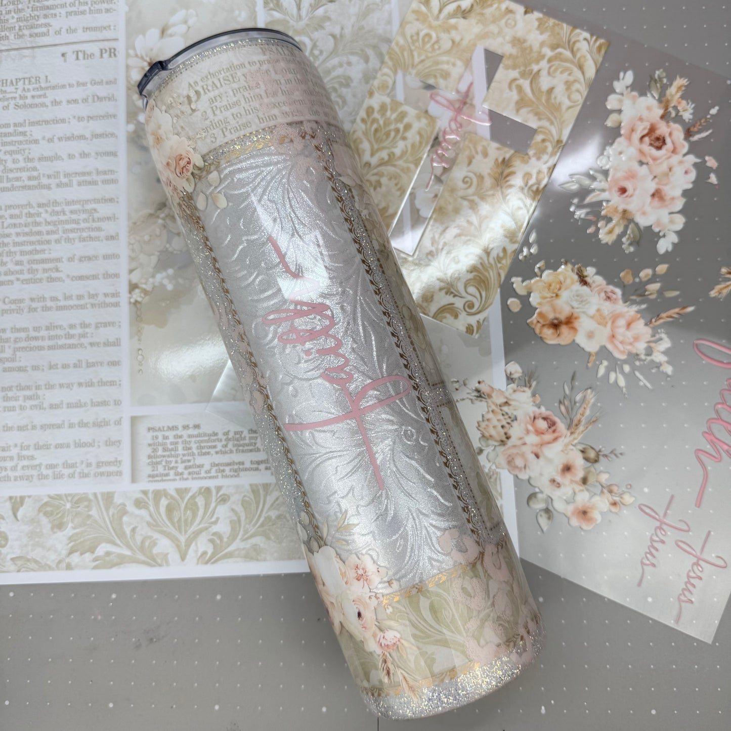 Jesus is King Mini Bundle