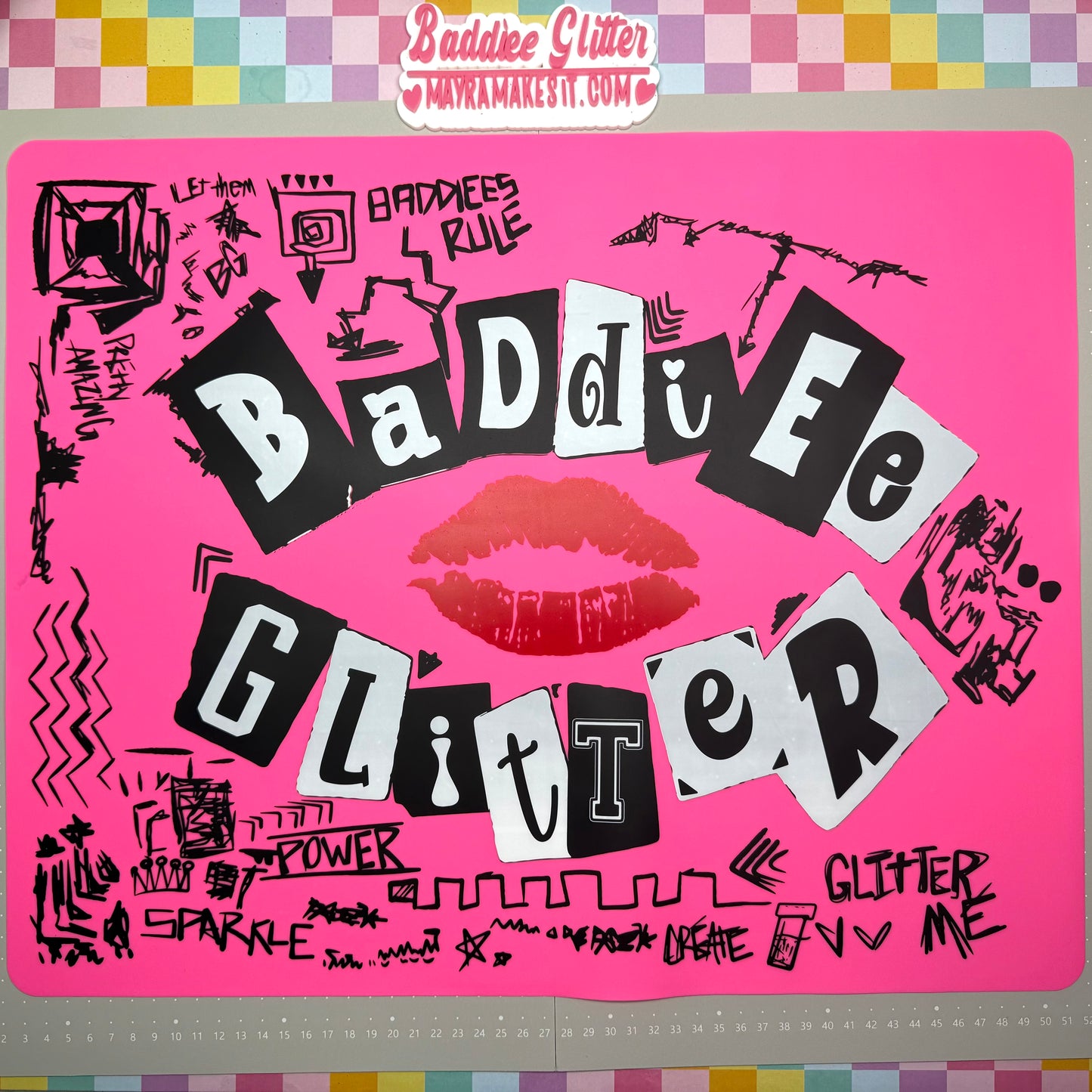 Baddiee Glitter (Sparkle Book) Silicon mat
